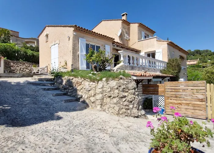 L'eveil Marin * Roquebrune-sur Argens
